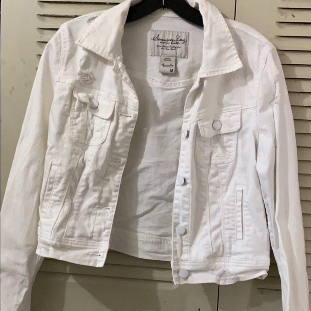 White jean Jacket